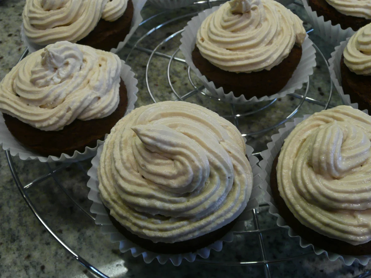 Lebkuchenmuffin mit Cappuccinotopping - Rezept - Bild Nr. 2395