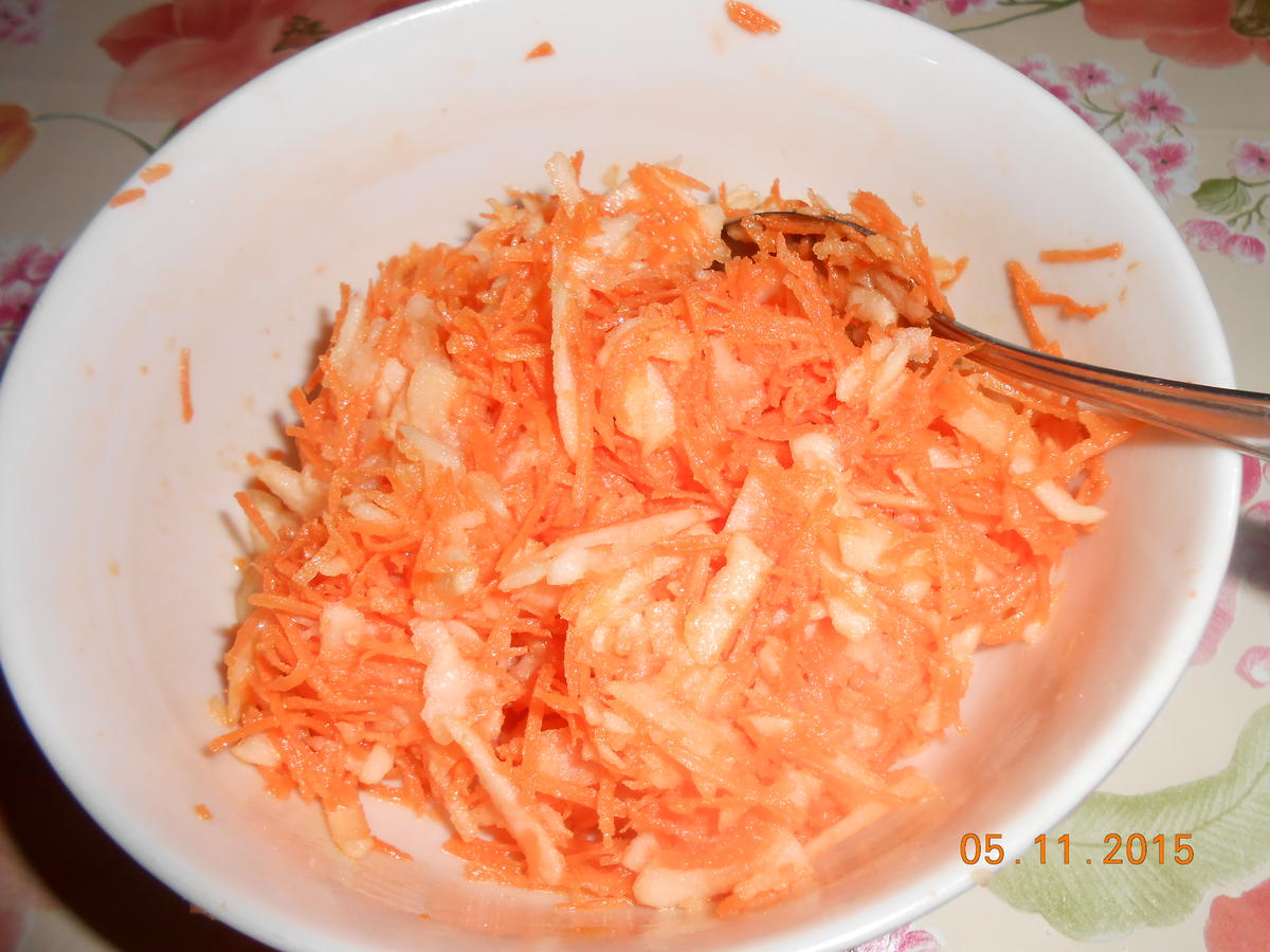 Möhren Apfel Rohkost - schnell & einfach - von loewe_bs Möhren Apfel Rohkost - schnell & einfach - von loewe_bs