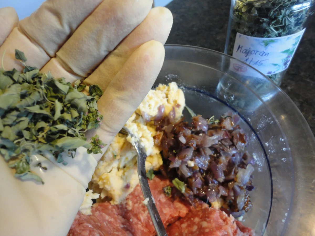 Fleischlaibchen auf Kichererbsenbasis - Rezept - Bild Nr. 2705