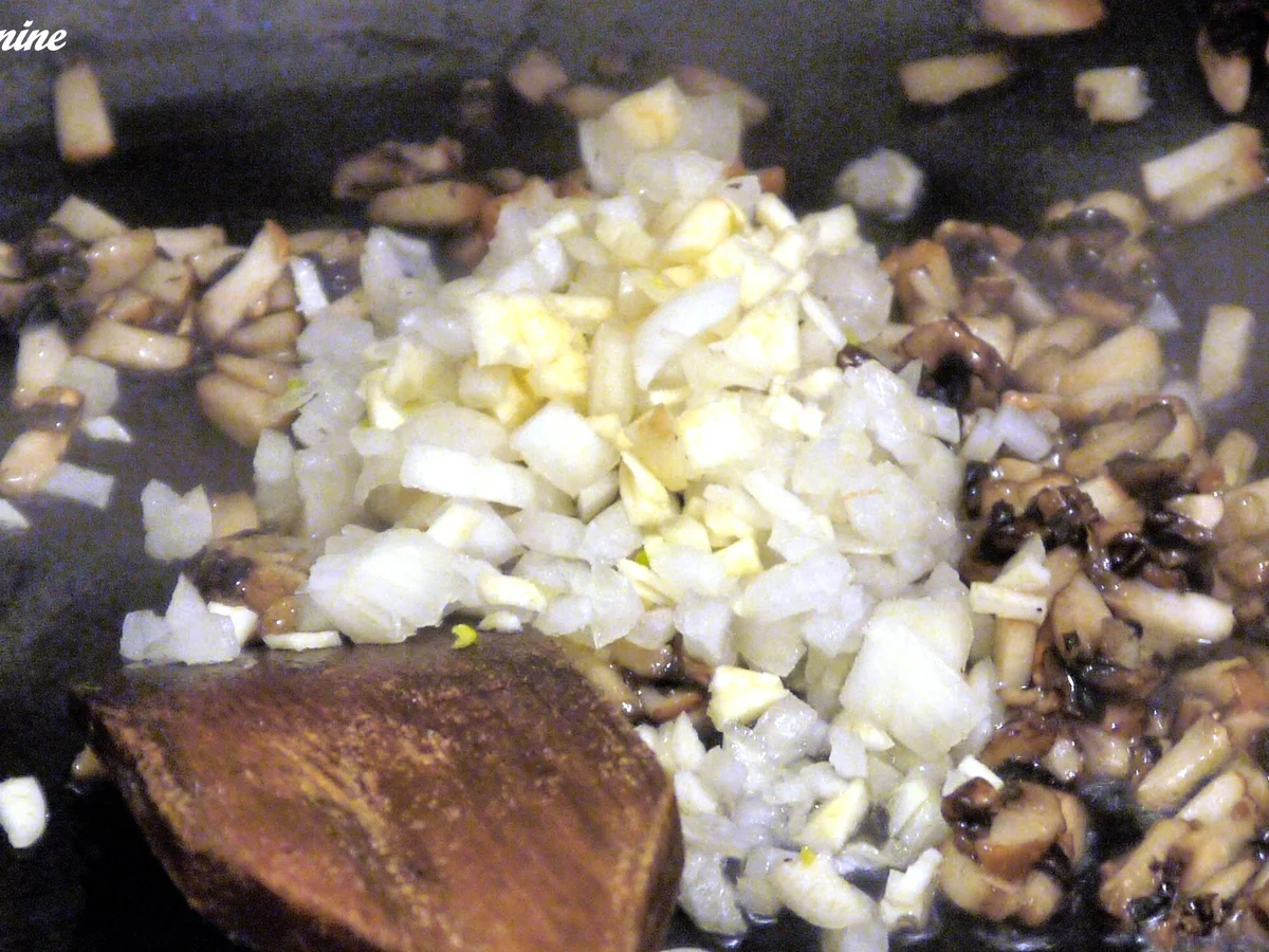 Gefüllte und überbackene Champignons - Rezept - Bild Nr. 2458