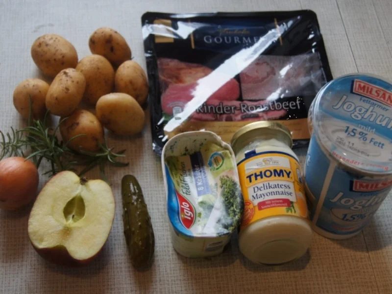 Roastbeef mit Rosmarin-Kartoffeln und pikanter Remoulade - Rezept - Bild Nr. 2473