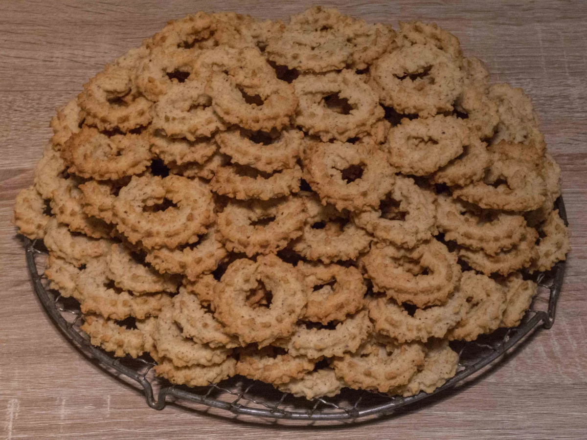 Plätzchen: Muttis Spritzgebäck - Rezept - Bild Nr. 3498