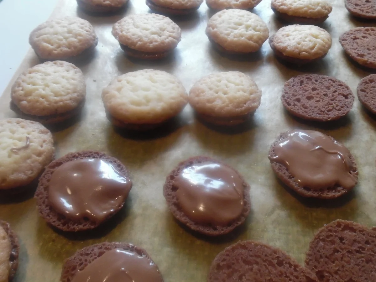 Gefüllte Schmalzplätzchen - Rezept - Bild Nr. 2473