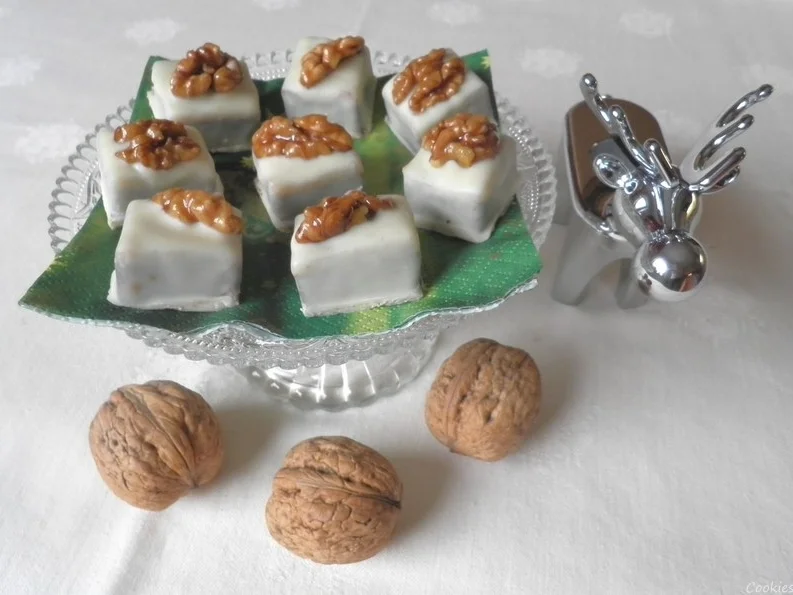 Schokoladenwürfel mit Marzipan, Zimt und Walnüssen ... - Rezept - Bild Nr. 2503