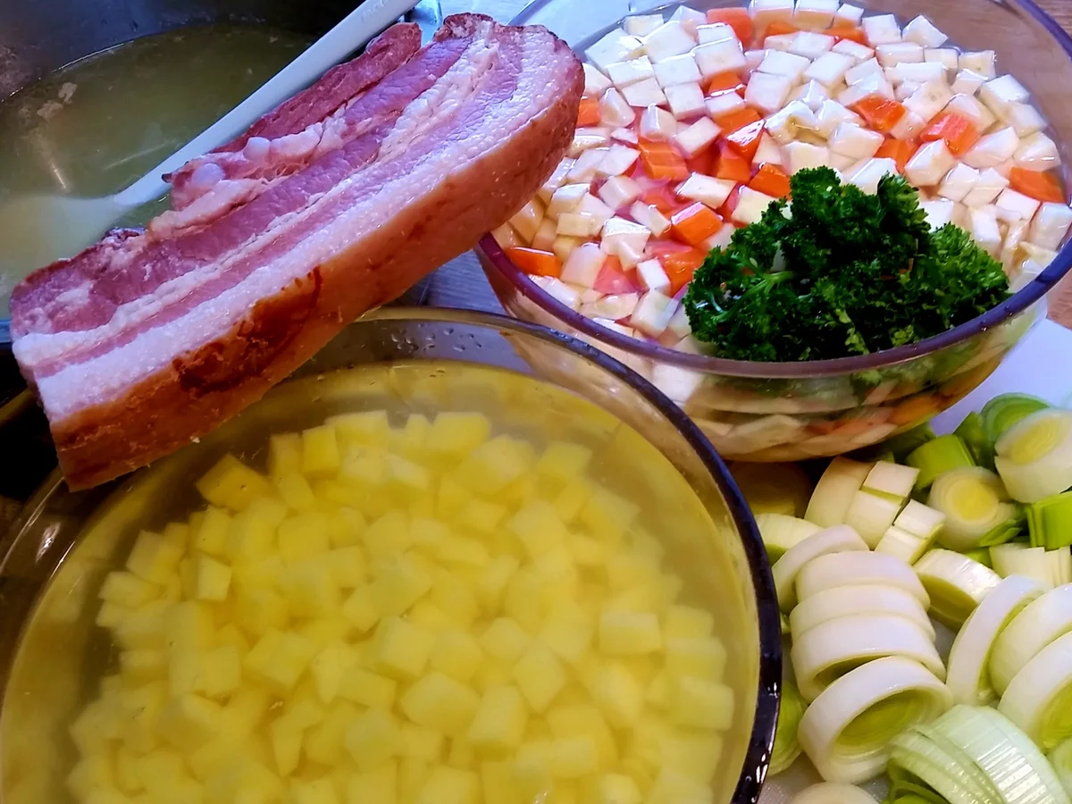 Kartoffelsuppe mit Rauchfleisch - Rezept - Bild Nr. 2494