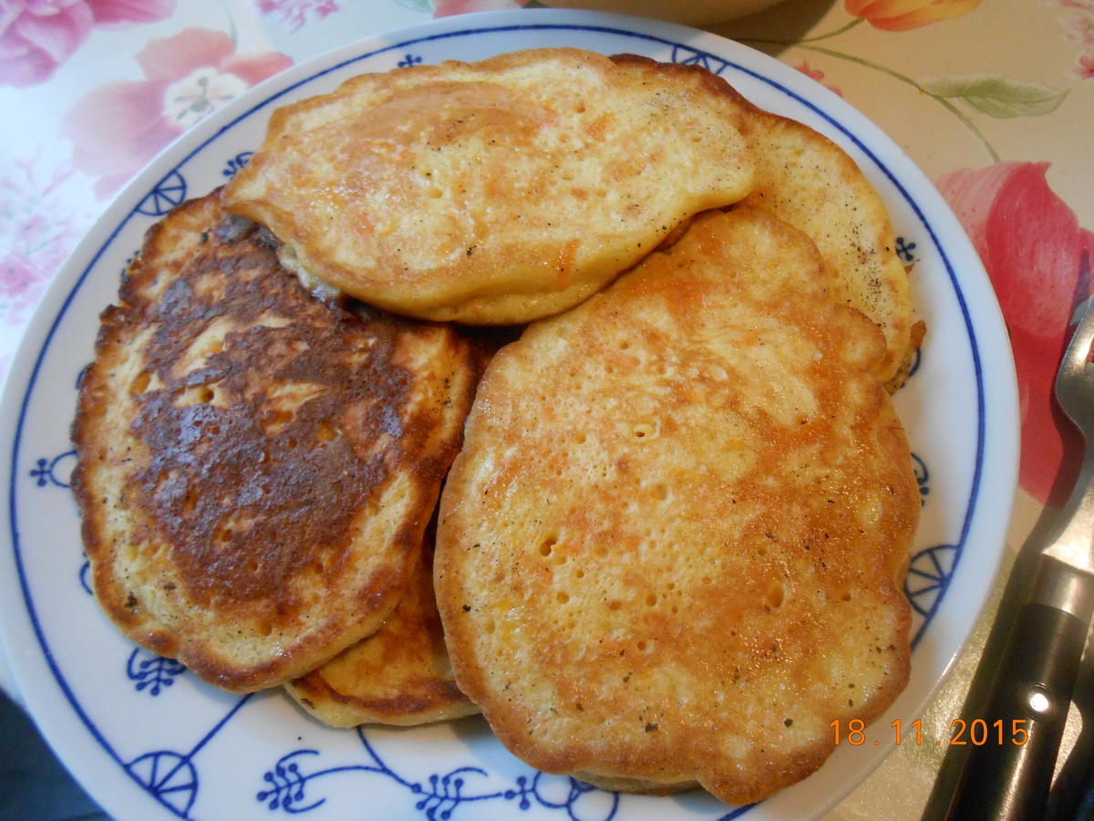 Kürbis Pfannkuchen - einfach - von loewe_bs