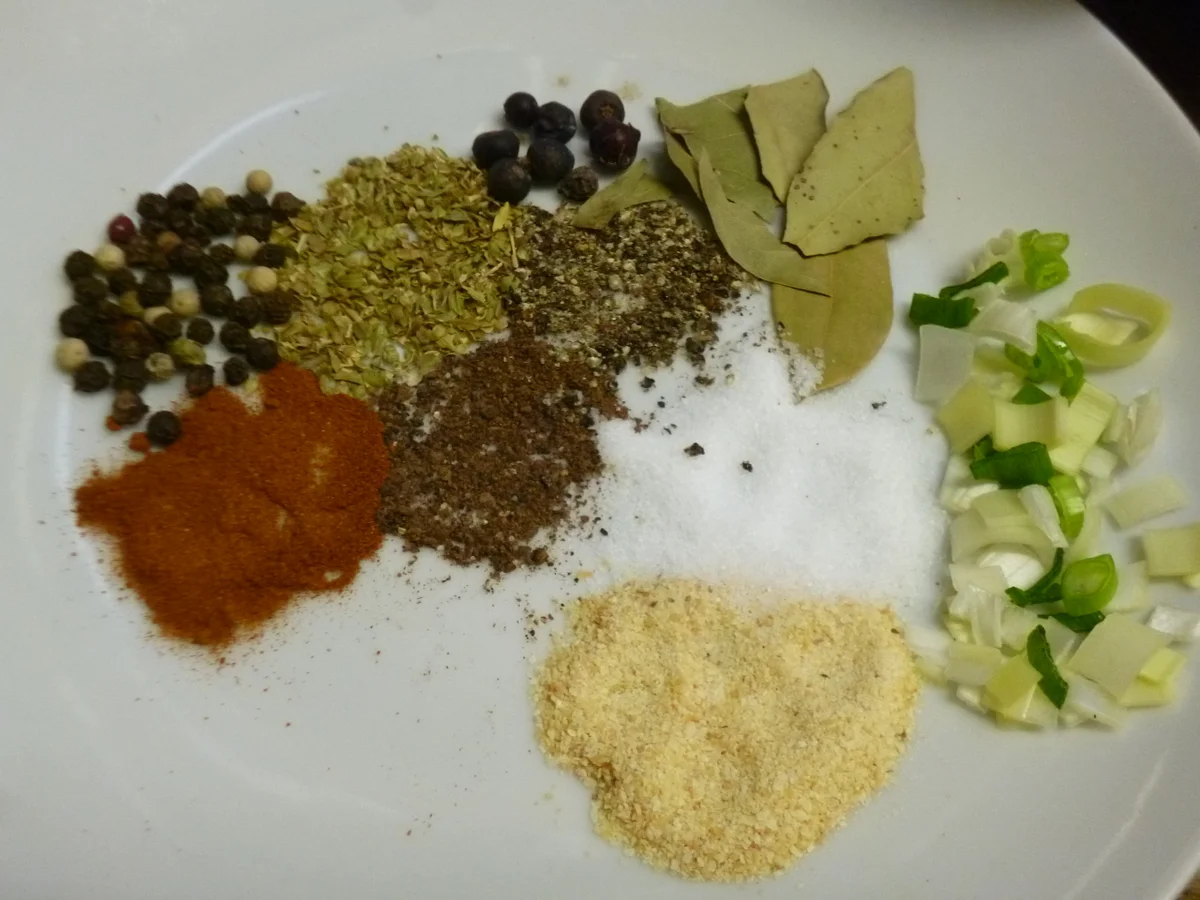 Rezept: Gewürzmischung für Krustenbraten Bild Nr. 2543 Gewürzmischung für Krustenbraten - Rezept - Bild Nr. 2543