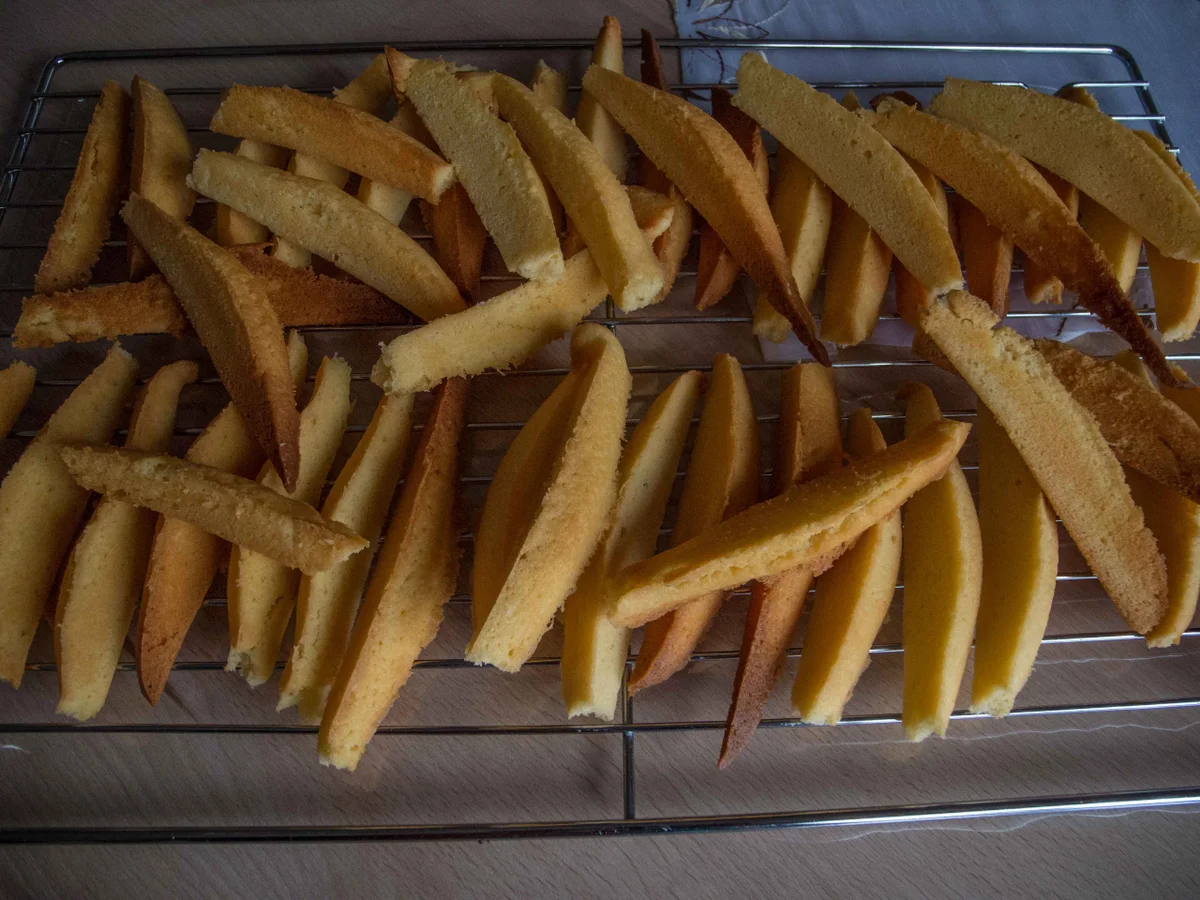 Rezept: Plätzchen: Wolfszähne Bild Nr. 2633 Plätzchen: Wolfszähne - Rezept - Bild Nr. 2633