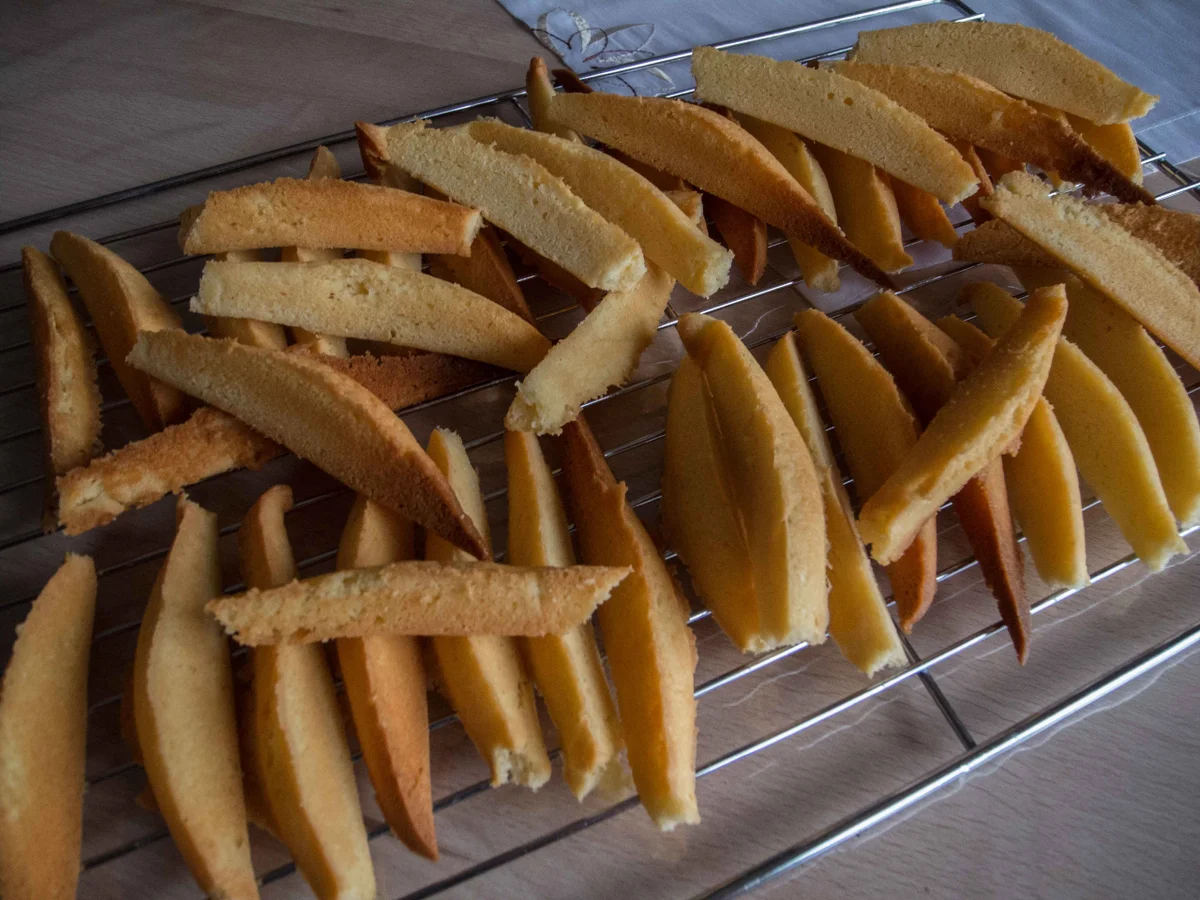 Rezept: Plätzchen: Wolfszähne Bild Nr. 2634 Plätzchen: Wolfszähne - Rezept - Bild Nr. 2634