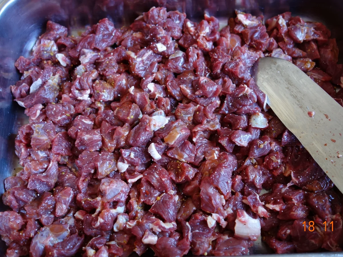 Gulasch - wieder vom Almochs mit neuer Würzung nach Waltl; - Rezept - Bild Nr. 2545