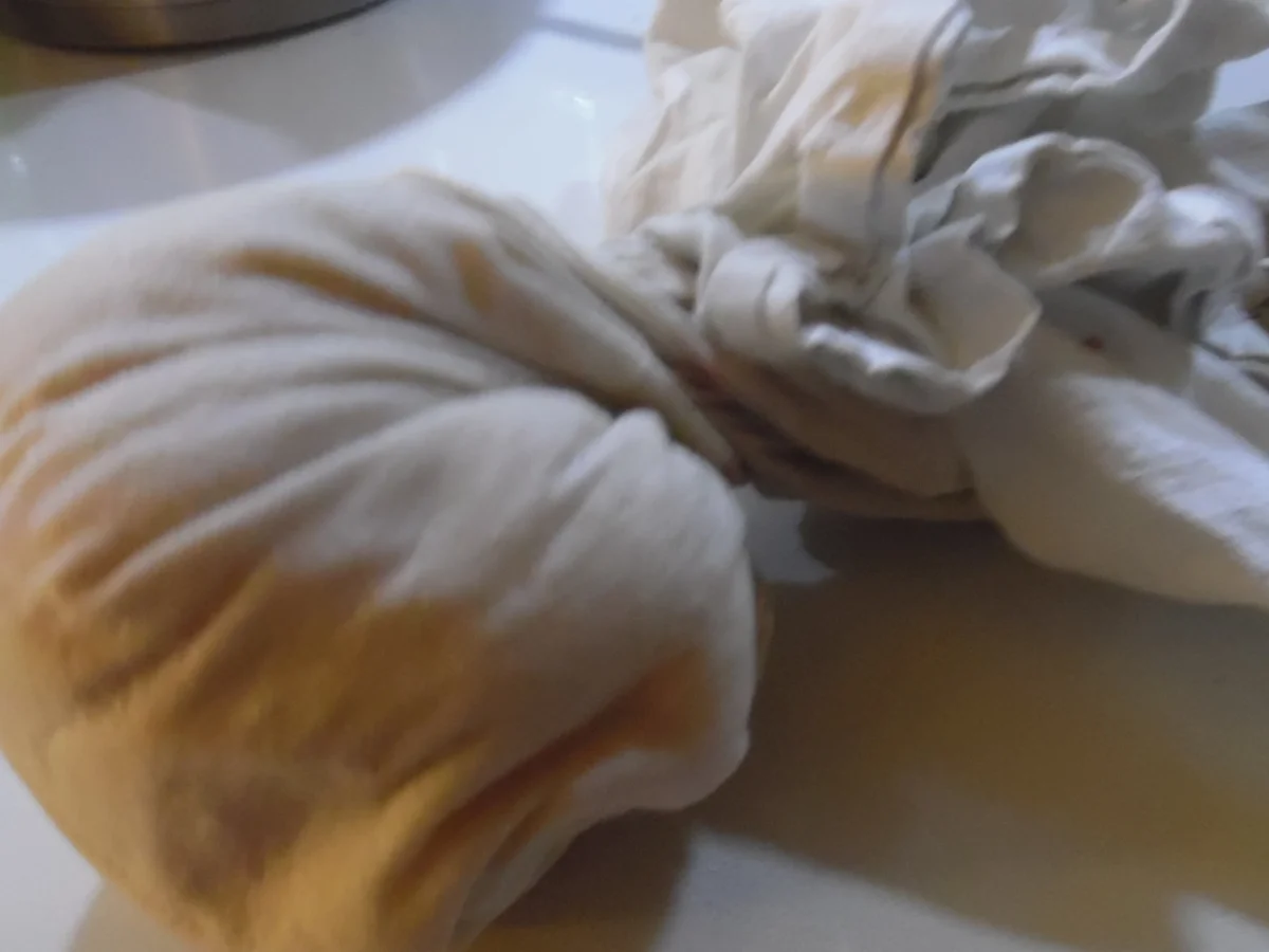 Gefüllte Klöße, "g'fillte Knepp" mit Salat - Rezept - Bild Nr. 2562