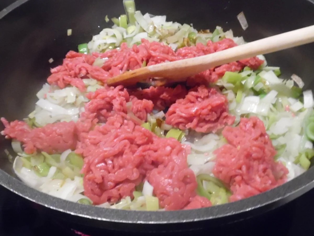 Gefüllte Klöße, "g'fillte Knepp" mit Salat - Rezept - Bild Nr. 2566