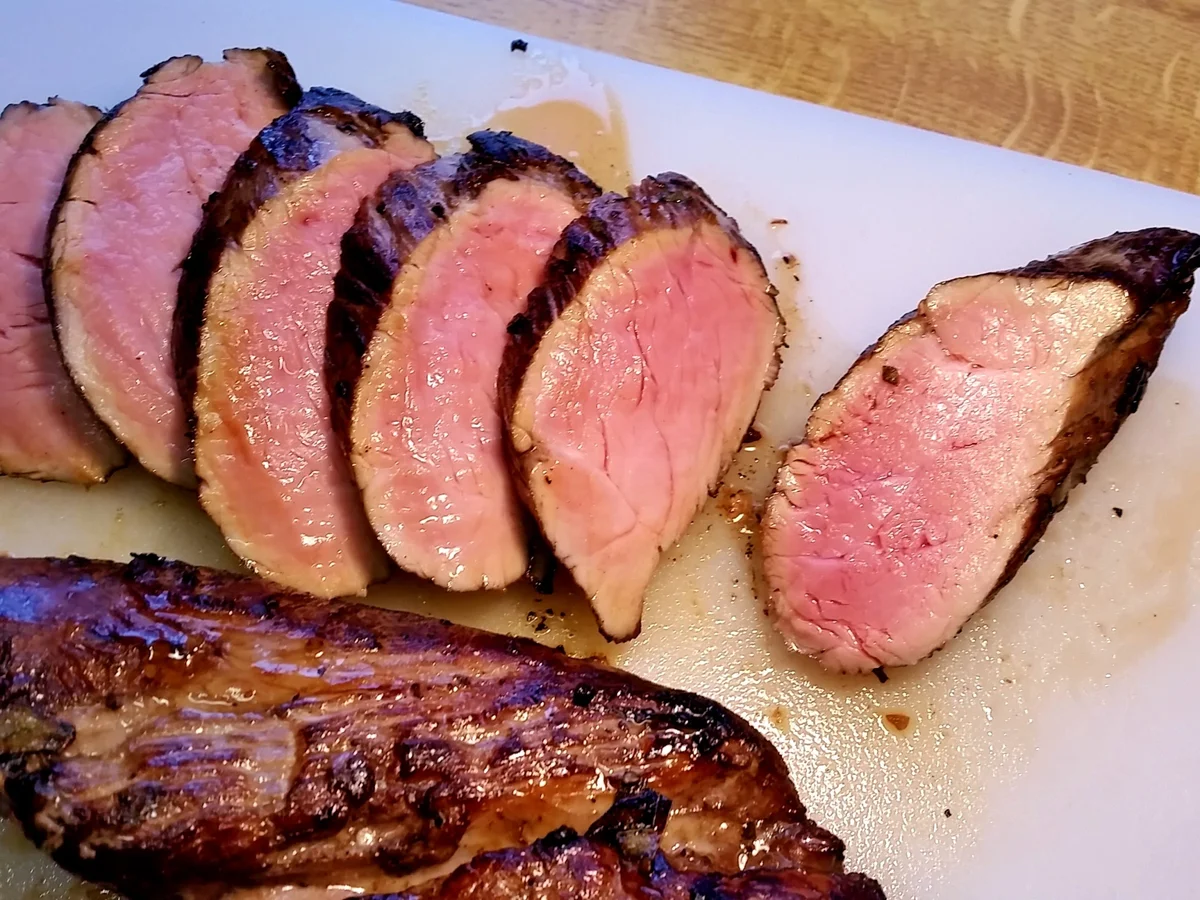 Rezept: Marinierte Lendchen mit Balsamicosoße Bild Nr. 2571 Marinierte Lendchen mit Balsamicosoße - Rezept - Bild Nr. 2571