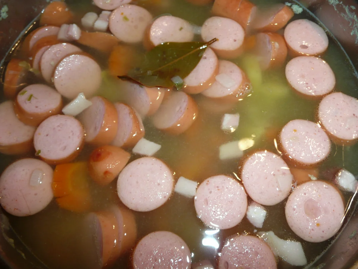 Rezept: Erbsensuppe nach Hausrezept. Bild Nr. 2579 Erbsensuppe nach Hausrezept. - Rezept - Bild Nr. 2579