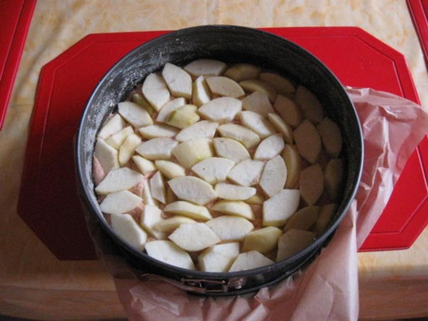 Feiner Apfel Mandelkuchen - schnell &amp; einfach - von manschie