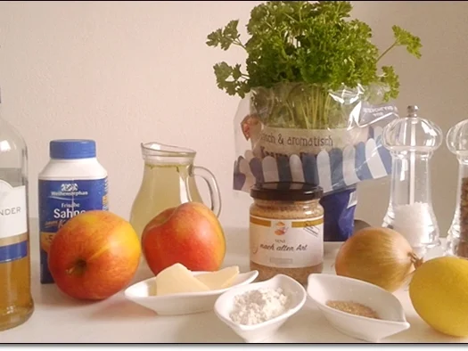 Rezept: Cremige Senf-Apfelsuppe Bild Nr. 2625 Cremige Senf-Apfelsuppe - Rezept - Bild Nr. 2625