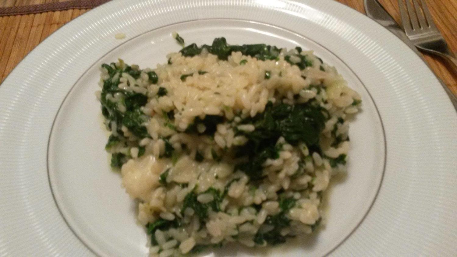 Risotto mit Spinat und Gorgonzola - Rezept - kochbar.de