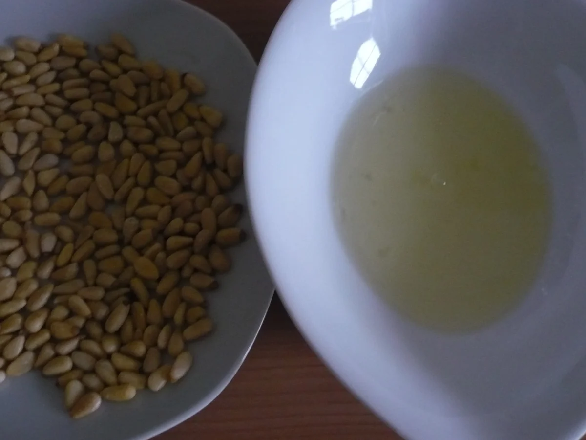 Pinienkern - Bällchen - Rezept - Bild Nr. 2713