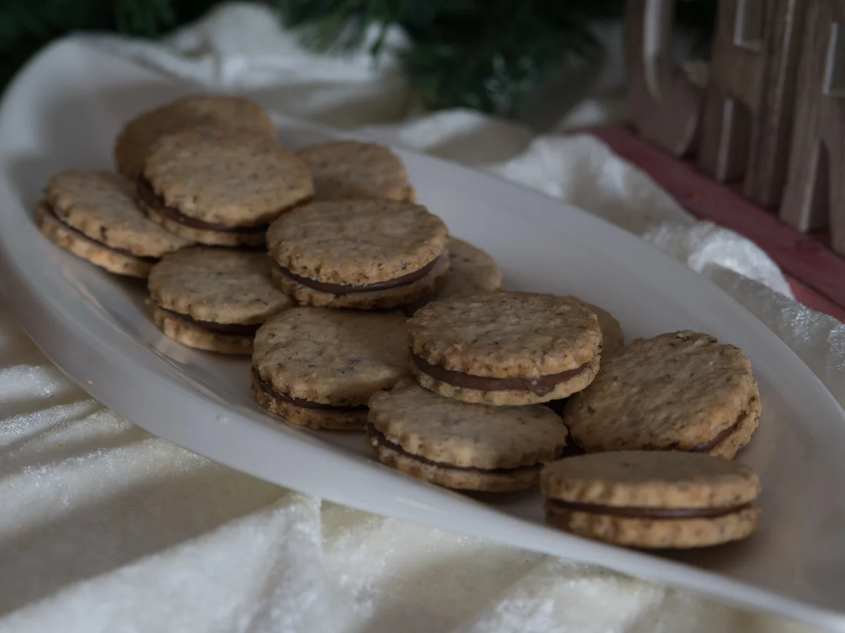 Rezept: Plätzchen: Nougat-Taler Bild Nr. 3497 Plätzchen: Nougat-Taler - Rezept - Bild Nr. 3497