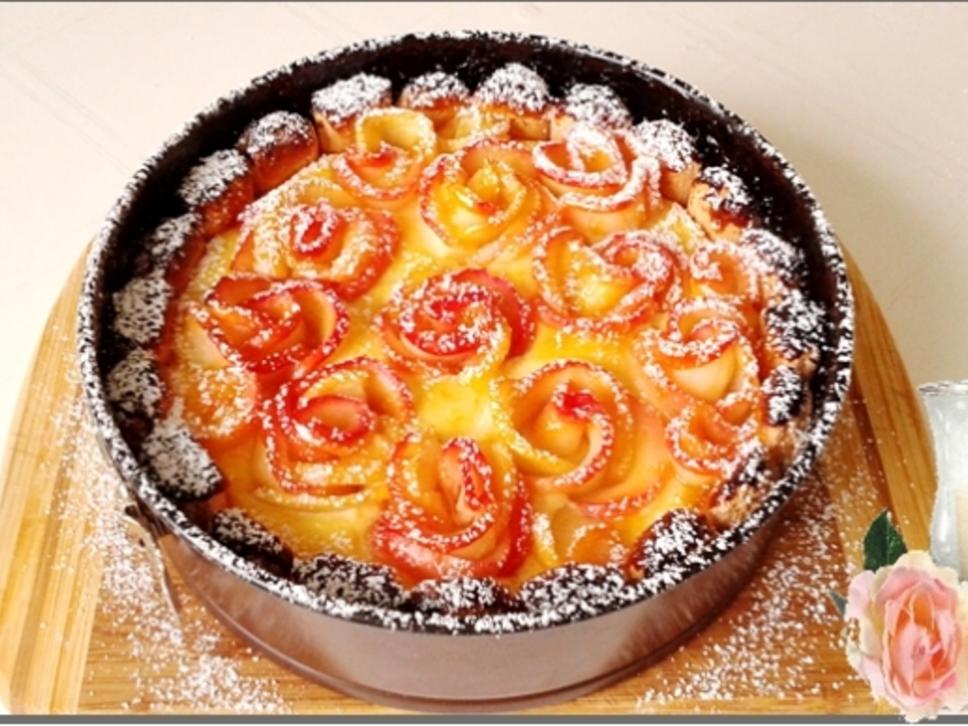 Apfelrosen Kuchen mit Vanillecreme - Rezept - kochbar.de