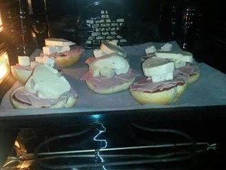 Pizzaburger (Eigenkreation) - Rezept - Bild Nr. 2750