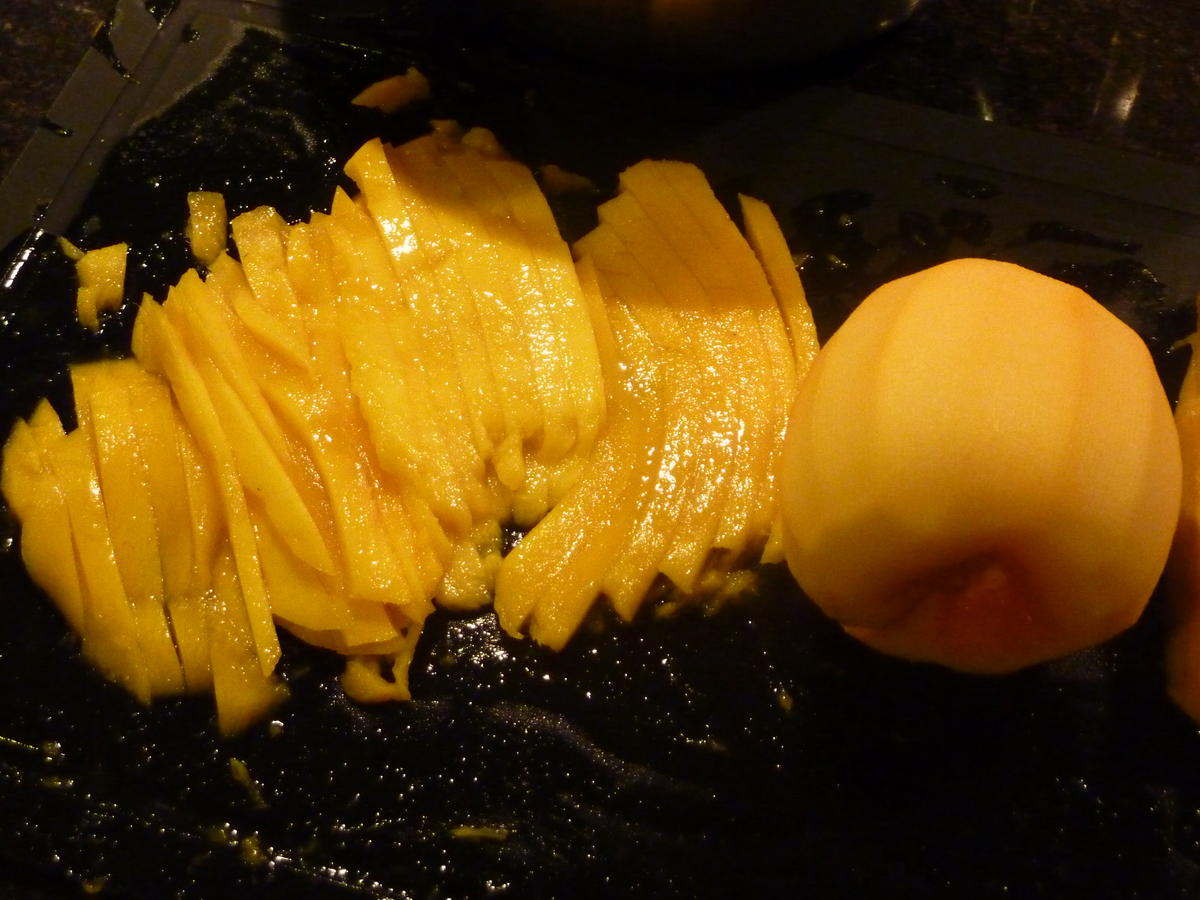 Mango-Nudeln mit Kiwi-Kaki und Granatapfel - Rezept - Bild Nr. 2762