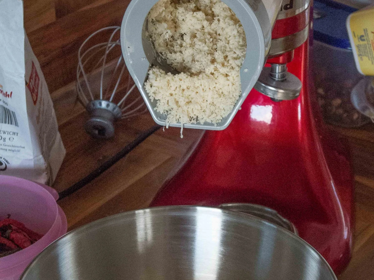 Rezept: Schweinefilet mit Meerrettichkruste und Orangensoße Bild Nr. 2789 Schweinefilet mit Meerrettichkruste und Orangensoße - Rezept - Bild Nr. 2789