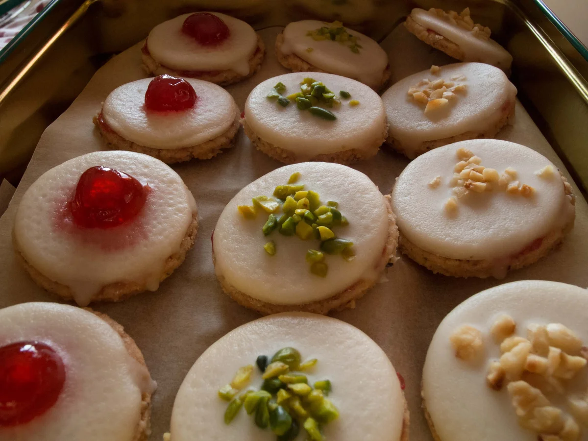 Plätzchen: Nuß-Marzipantaler - Rezept - Bild Nr. 3070