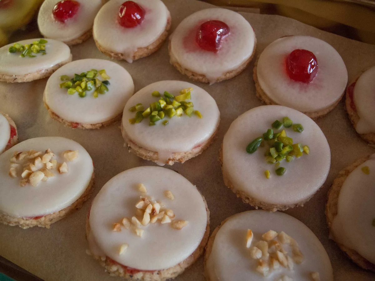 Plätzchen: Nuß-Marzipantaler - Rezept - Bild Nr. 3071