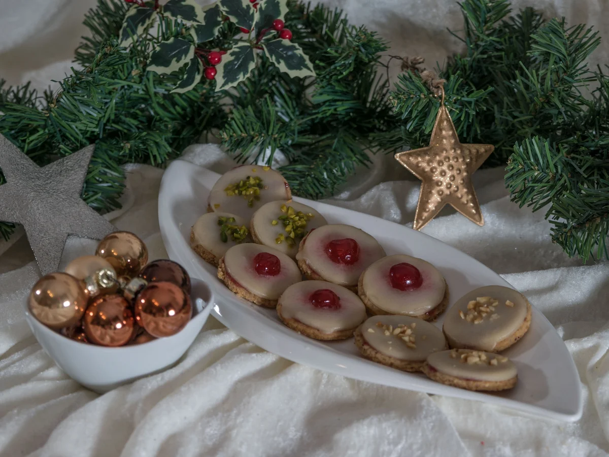 Plätzchen: Nuß-Marzipantaler - Rezept - Bild Nr. 3496