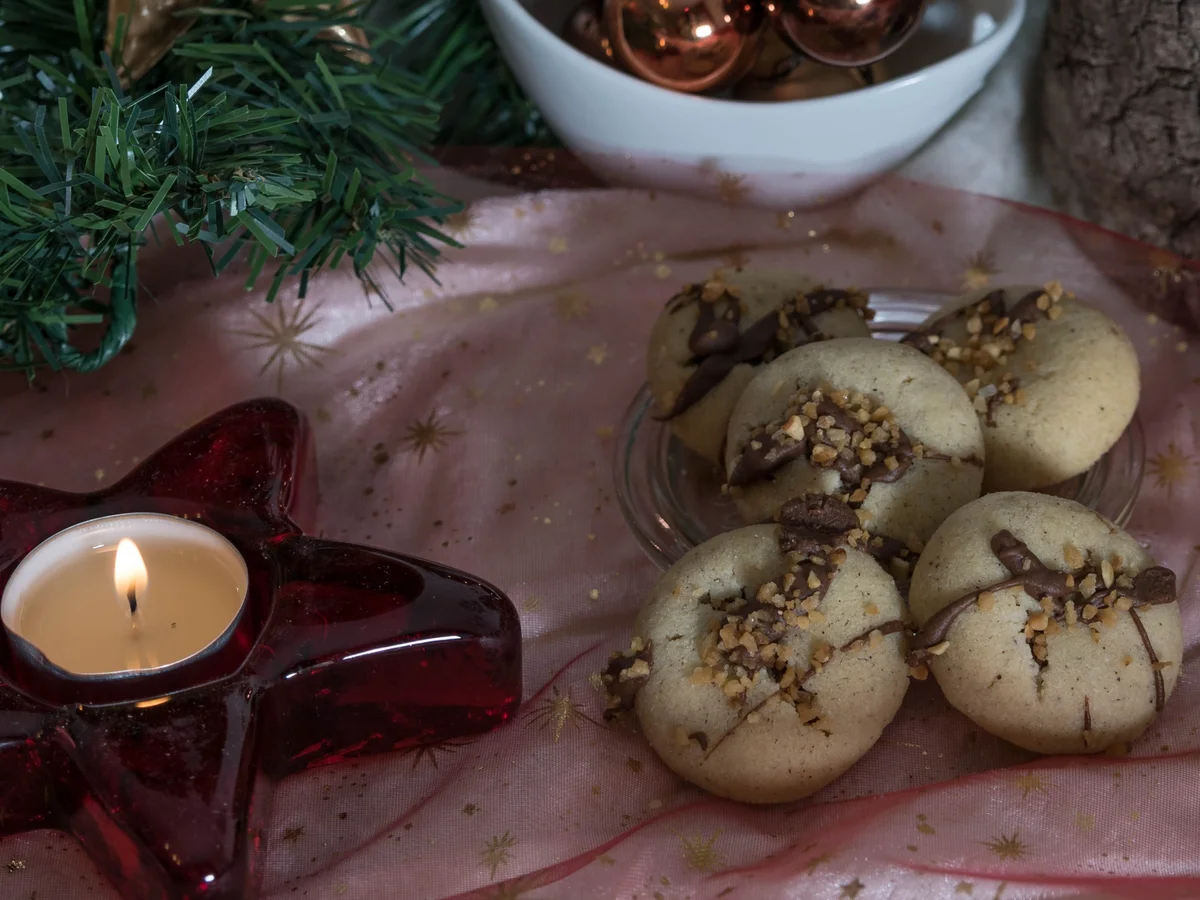 Plätzchen: Nougat-Kugeln - Rezept - Bild Nr. 3497