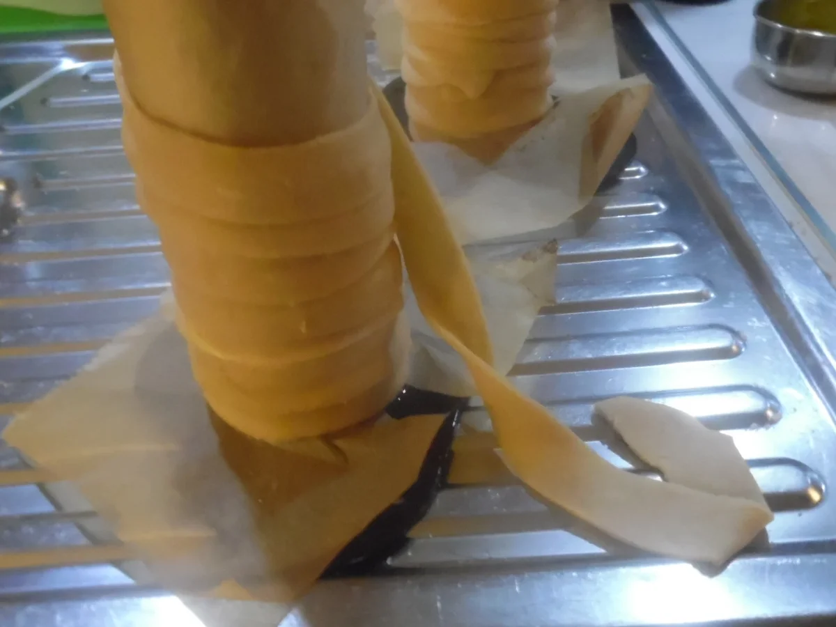 Rezept: Ungarischer Baumkuchen, "Kürtöskalacs" Bild Nr. 2778 Ungarischer Baumkuchen, "Kürtöskalacs" - Rezept - Bild Nr. 2778