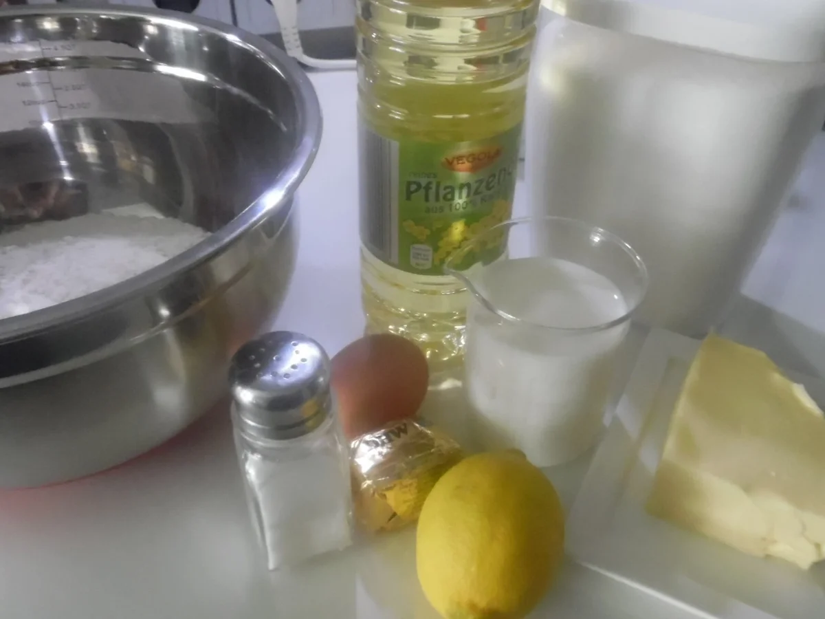 Rezept: Ungarischer Baumkuchen, "Kürtöskalacs" Bild Nr. 2788 Ungarischer Baumkuchen, "Kürtöskalacs" - Rezept - Bild Nr. 2788