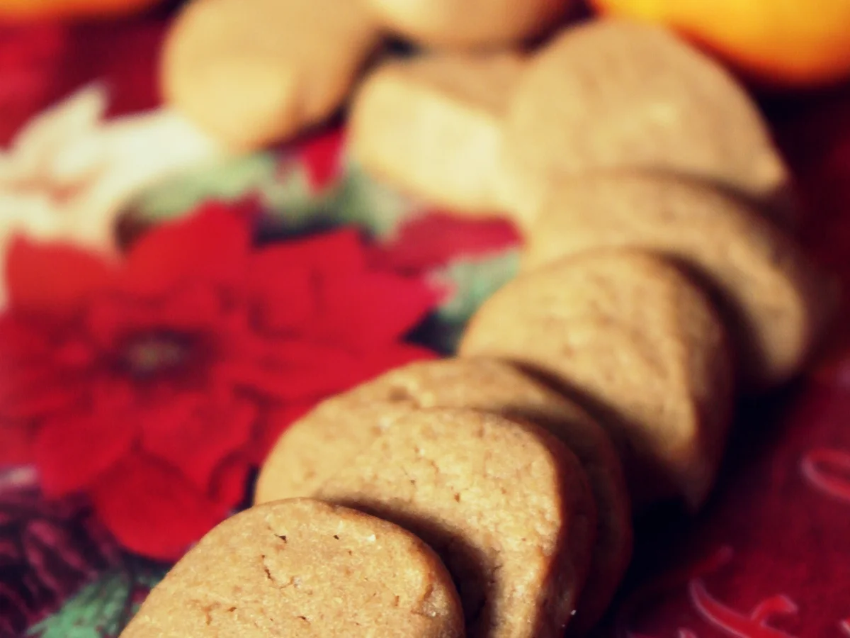 Grundrezept für Keksteig: Varianten Marzipan-Nougat- und Mohn-Schnecken-Plätzchen - Rezept - Bild Nr. 2826