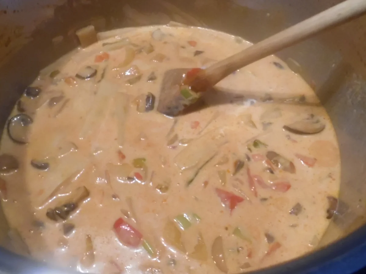 Hühner-Schenkel in Gemüse-Curry - Rezept - Bild Nr. 2797