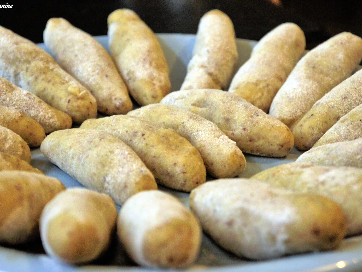 Rezept: Hähnchenbrust mit Whisky-Pfefferkirschen-Sauce und Haselnuss-Schupfnudeln Bild Nr. 2831 Hähnchenbrust mit Whisky-Pfefferkirschen-Sauce und Haselnuss-Schupfnudeln - Rezept - Bild Nr. 2831