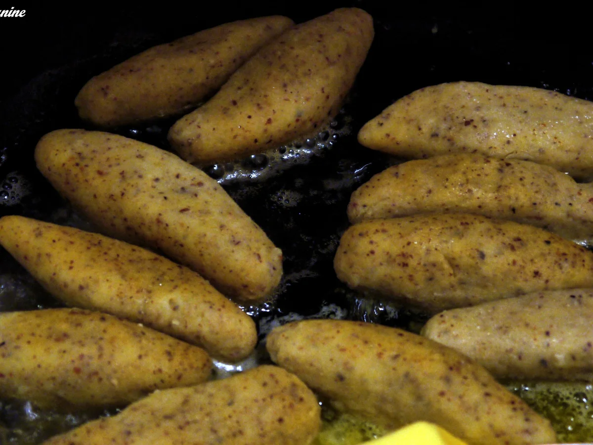 Rezept: Hähnchenbrust mit Whisky-Pfefferkirschen-Sauce und Haselnuss-Schupfnudeln Bild Nr. 2840 Hähnchenbrust mit Whisky-Pfefferkirschen-Sauce und Haselnuss-Schupfnudeln - Rezept - Bild Nr. 2840