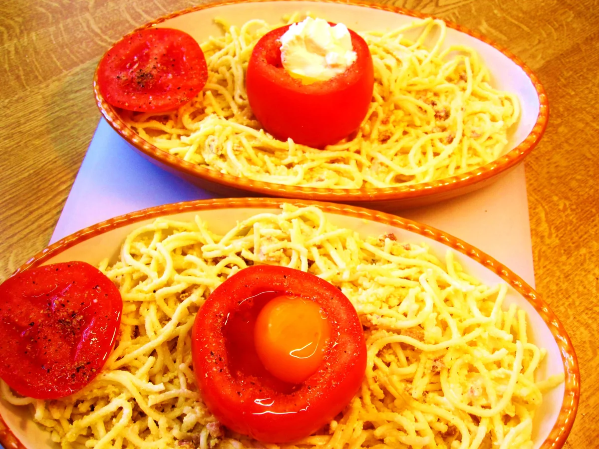 Nudelgratin mit einer gefüllten Tomate - Rezept - Bild Nr. 2810