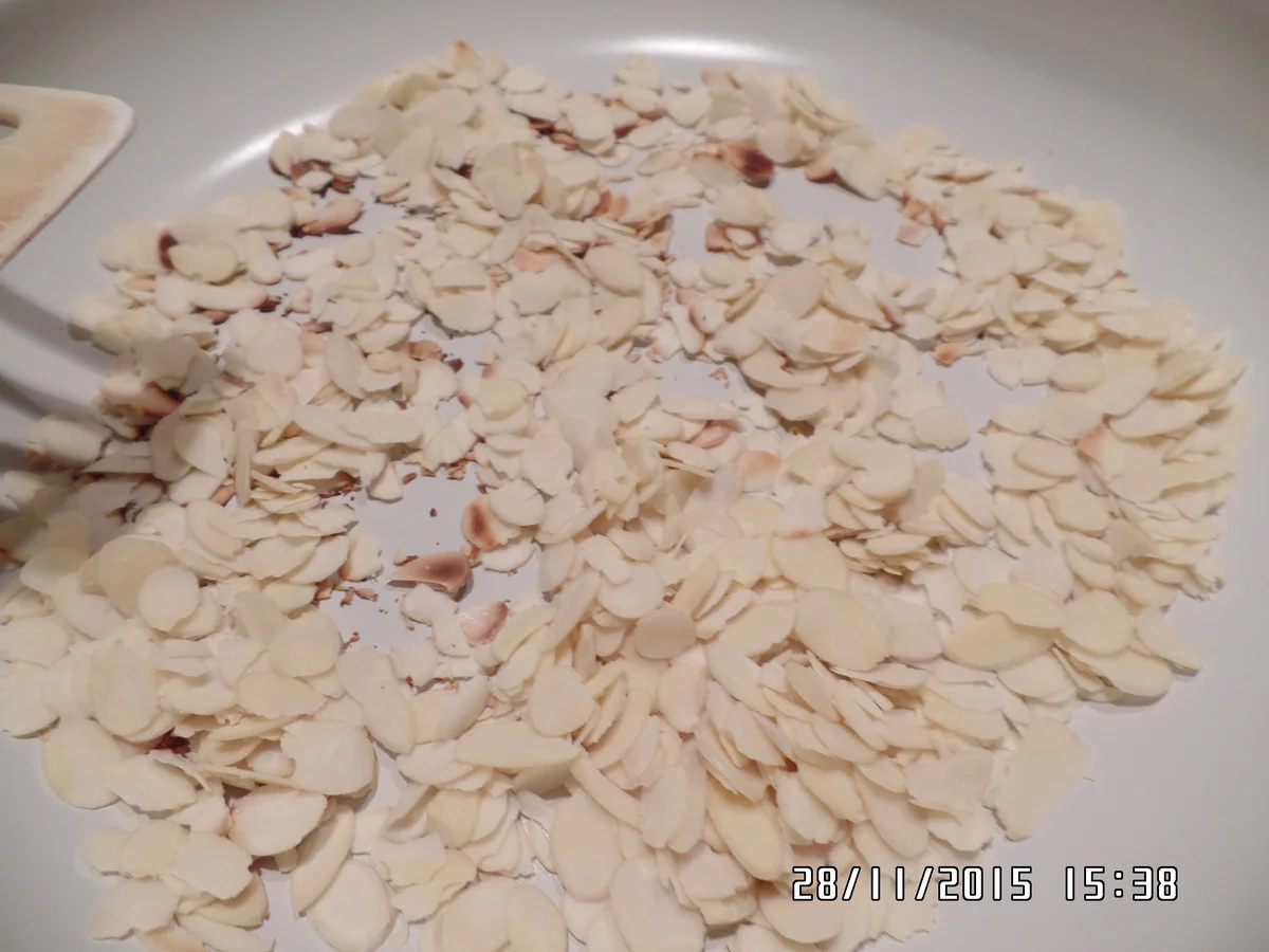 Pasta mit orientalischem Pesto - Rezept - Bild Nr. 2827