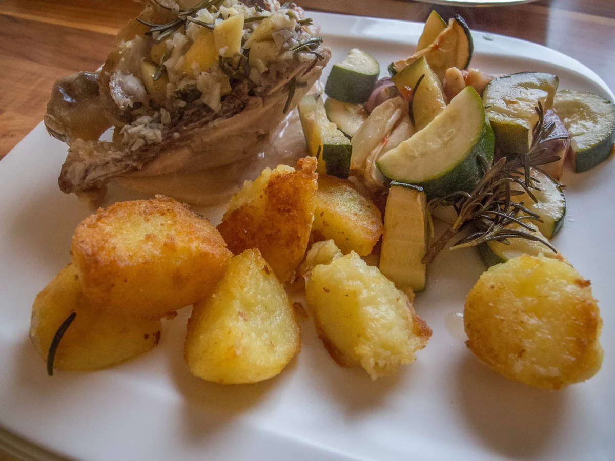 Rezept: Knoblauch-Hähnchen mit mediterranem Gemüse Bild Nr. 2941 Knoblauch-Hähnchen mit mediterranem Gemüse - Rezept - Bild Nr. 2941