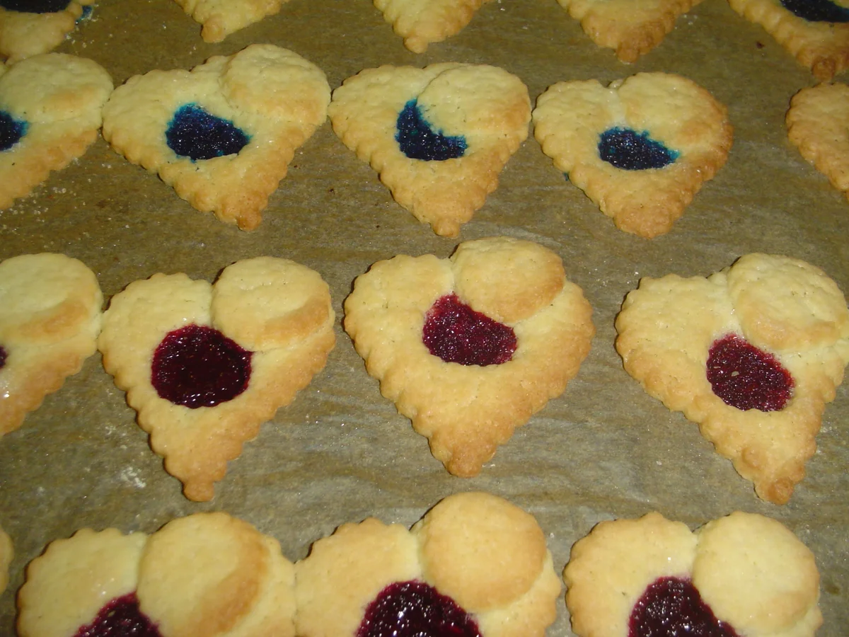 Bunte Keksfenster - Rezept - Bild Nr. 2855