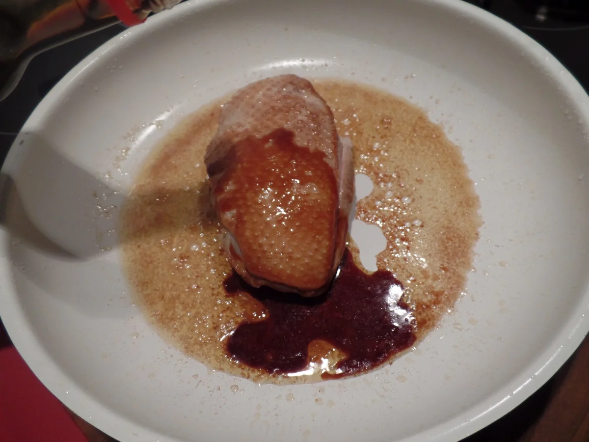 Rezept: Entenbrust mit Honigglasur und Curry-Rosenkohl Bild Nr. 2886 Entenbrust mit Honigglasur und Curry-Rosenkohl - Rezept - Bild Nr. 2886