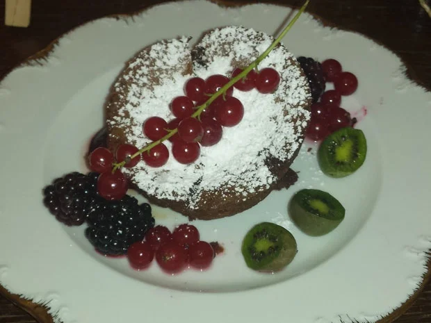 Schokoladentarte mit frischen Früchten - Rezept - Bild Nr. 2890