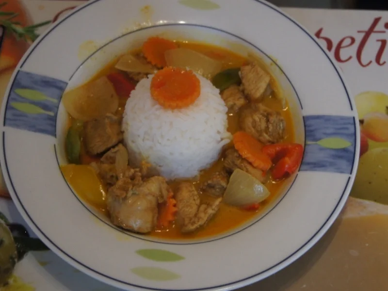 Hähnchenbrustfilet-Gemüse-Curry mit Basmatireis - Rezept - Bild Nr. 2893