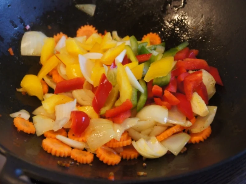 Hähnchenbrustfilet-Gemüse-Curry mit Basmatireis - Rezept - Bild Nr. 2902