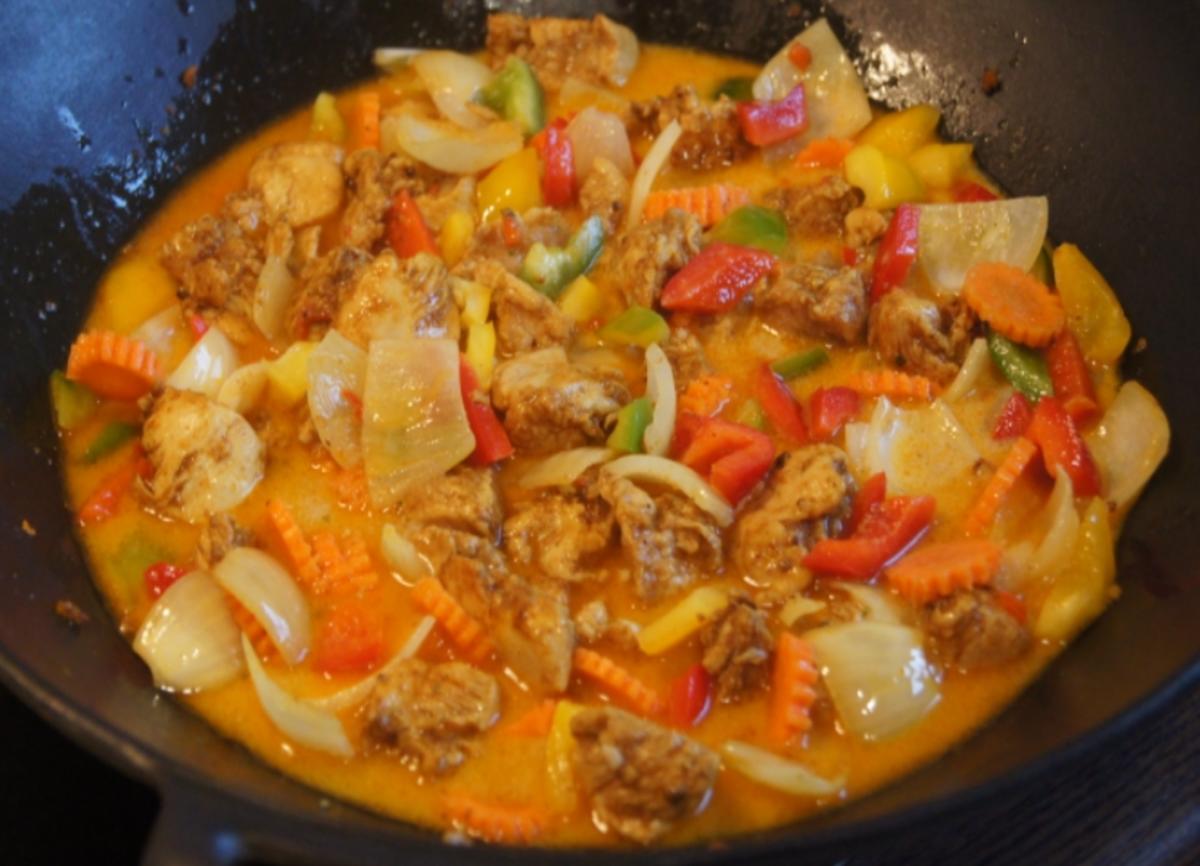 Hähnchenbrustfilet-Gemüse-Curry mit Basmatireis - Rezept - Bild Nr. 2904