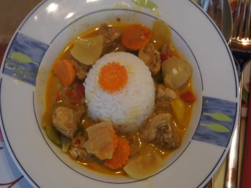 Hähnchenbrustfilet-Gemüse-Curry mit Basmatireis - Rezept - Bild Nr. 2905