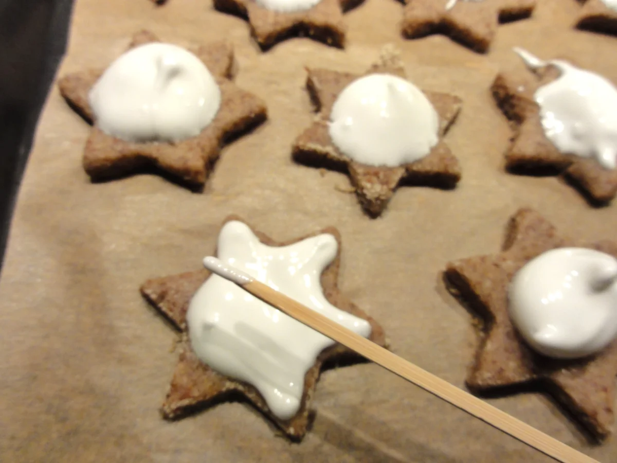 Kekse:   ZIMTSTERNE - Rezept - Bild Nr. 2912