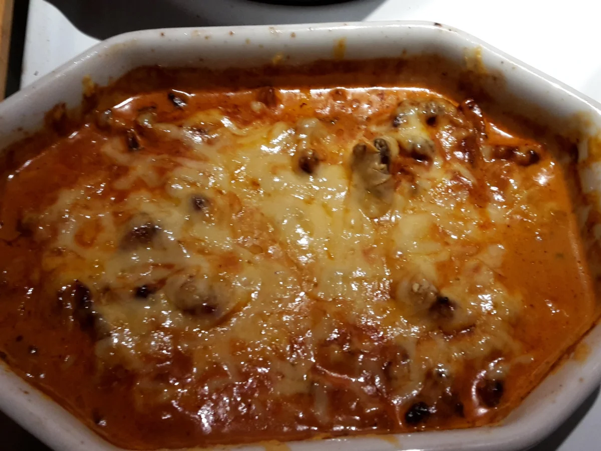 Rezept: Gyros mit einer Metaxa- Sahnesauce , überbacken mit Käse Bild Nr. 2908 Gyros mit einer Metaxa- Sahnesauce , überbacken mit Käse - Rezept - Bild Nr. 2908