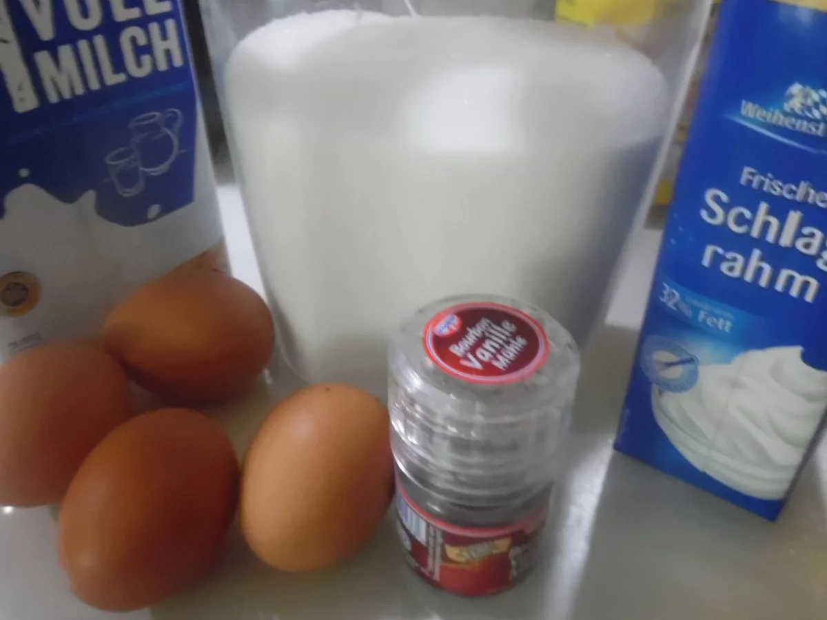 Rezept: Apfel im Schlafrock mit Vanillesoße Bild Nr. 2956 Apfel im Schlafrock mit Vanillesoße - Rezept - Bild Nr. 2956